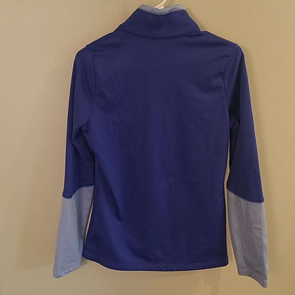 North Face Pullover - image 3